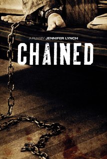 Chained (2012) Scènes de Nu