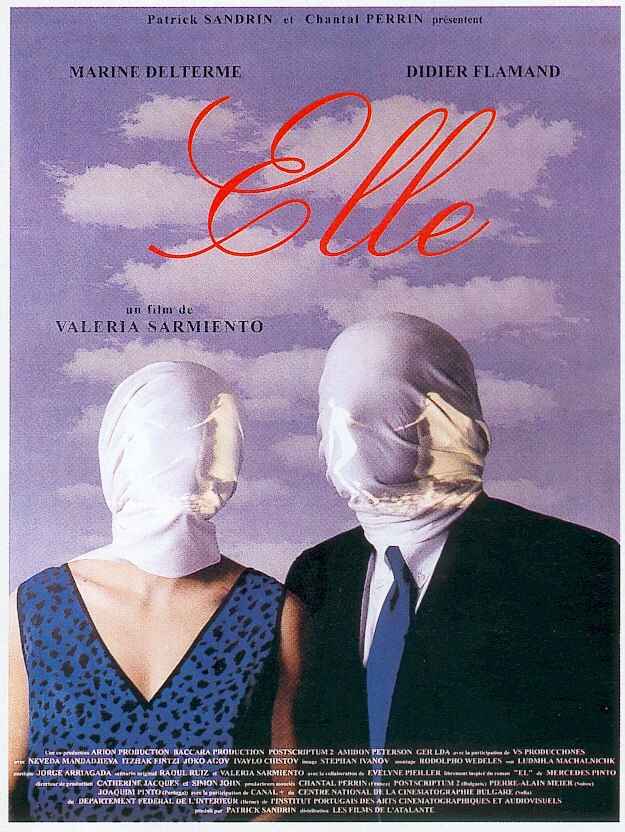 Elle (1996) Scènes de Nu
