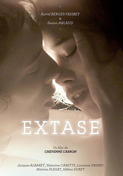 Extase (2009) Scènes de Nu