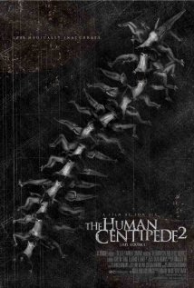 The Human Centipede II 2011 film scènes de nu