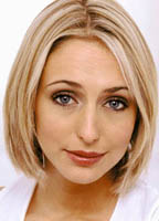 Ali Bastian nue