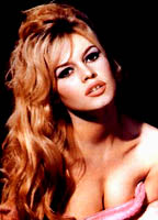 Brigitte Bardot nue