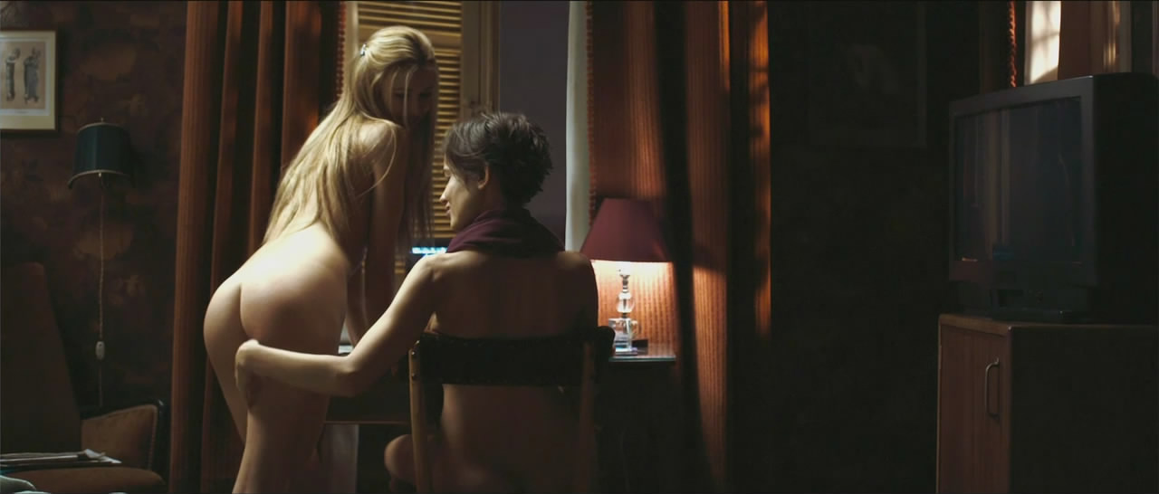 room in rome nude scene