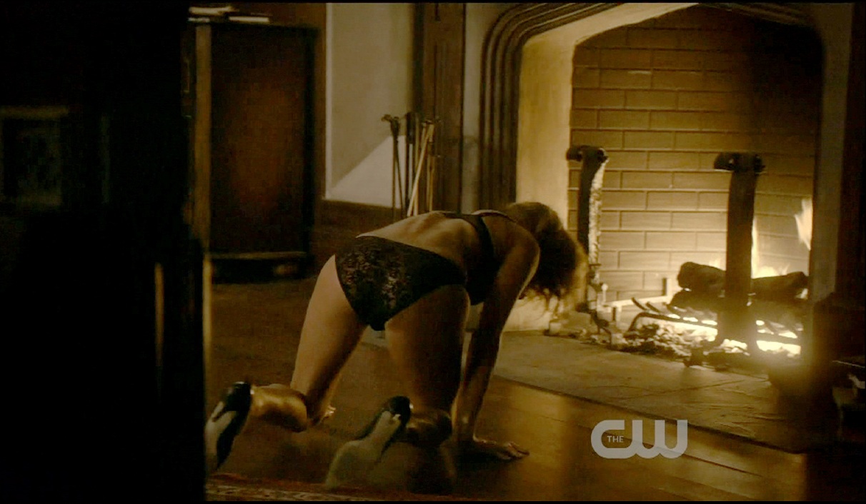 Dawn Olivieri Nue Dans The Vampire Diaries