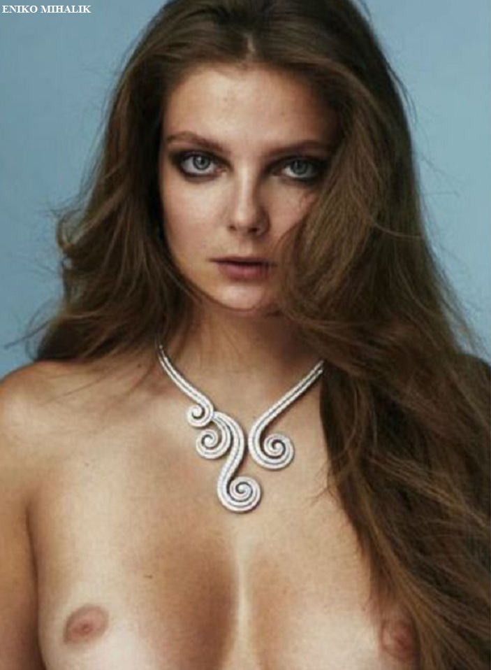 Naked Eniko Mihalik Added 07 19 2016 By Bot