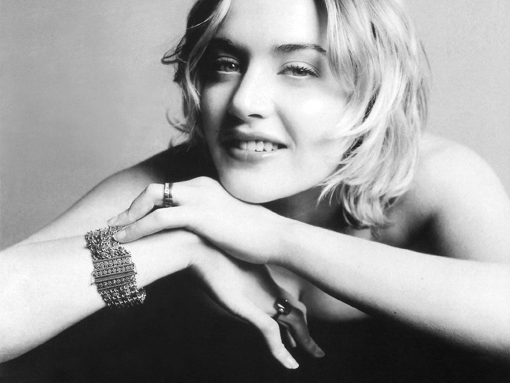 Naked Kate Winslet Added 07192016 By Bot 