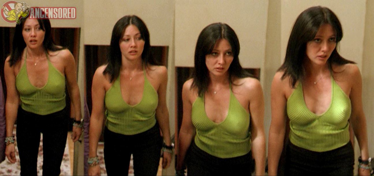Shannen Doherty nude pics.