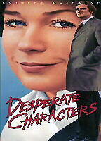 Desperate Characters (1971) Scènes de Nu