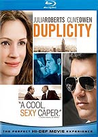 Duplicity (2009) Scènes de Nu