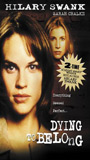 Dying to Belong (1997) Scènes de Nu