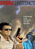 Fatal Instinct (1992) Scènes de Nu