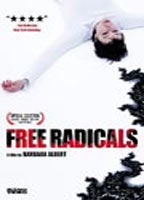 Free Radicals scènes de nu