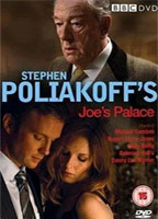 Joe's Palace (2007) Scènes de Nu