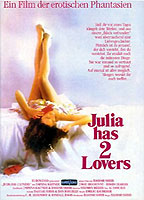 Julia Has Two Lovers scènes de nu