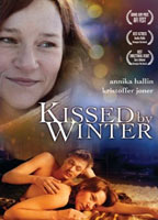 Kissed by Winter scènes de nu
