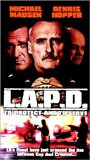 L.A.P.D.: To Protect and to Serve scènes de nu