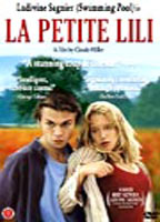 Little Lili (2003) Scènes de Nu