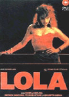Lola 1981 film scènes de nu