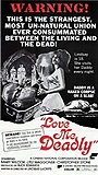 Love Me Deadly (1972) Scènes de Nu