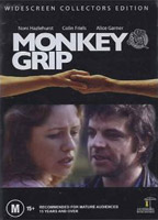 Monkey Grip scènes de nu