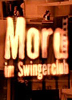 Mord im Swingerclub (2000) Scènes de Nu