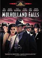 Mulholland Falls scènes de nu