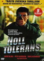 Noll tolerans (1999) Scènes de Nu