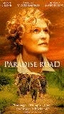 Paradise Road 1997 film scènes de nu