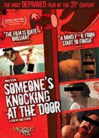 Someone's Knocking at the Door 2009 film scènes de nu