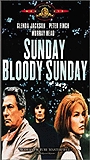 Sunday Bloody Sunday 1971 film scènes de nu