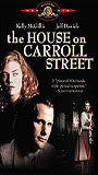 The House on Carroll Street (1988) Scènes de Nu