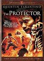 The Protector (1999) Scènes de Nu
