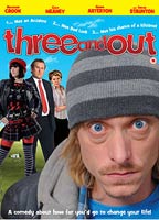 Three and Out (2008) Scènes de Nu