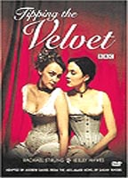Tipping the Velvet 2002 film scènes de nu