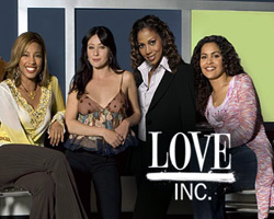 Love, Inc. 2005 film scènes de nu