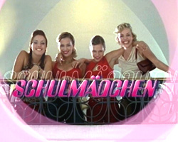 Schulmädchen (2002-2005) Scènes de Nu