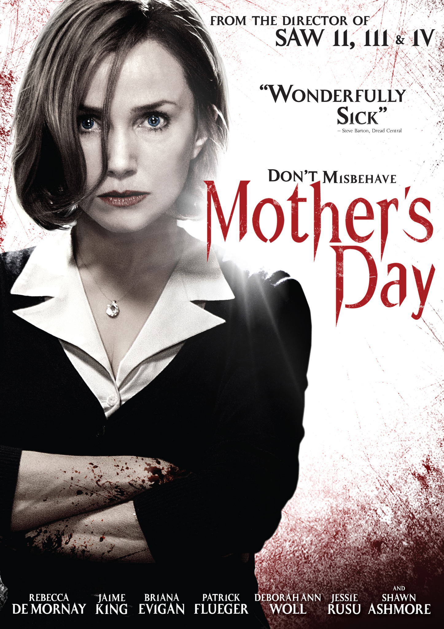 Mother's Day (2011) Scènes de Nu