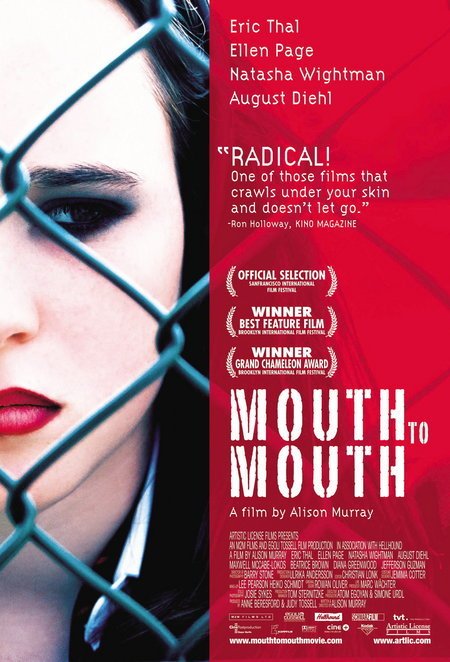 Mouth To Mouth (2005) Scènes de Nu