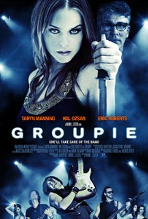 Groupie (2010) Scènes de Nu