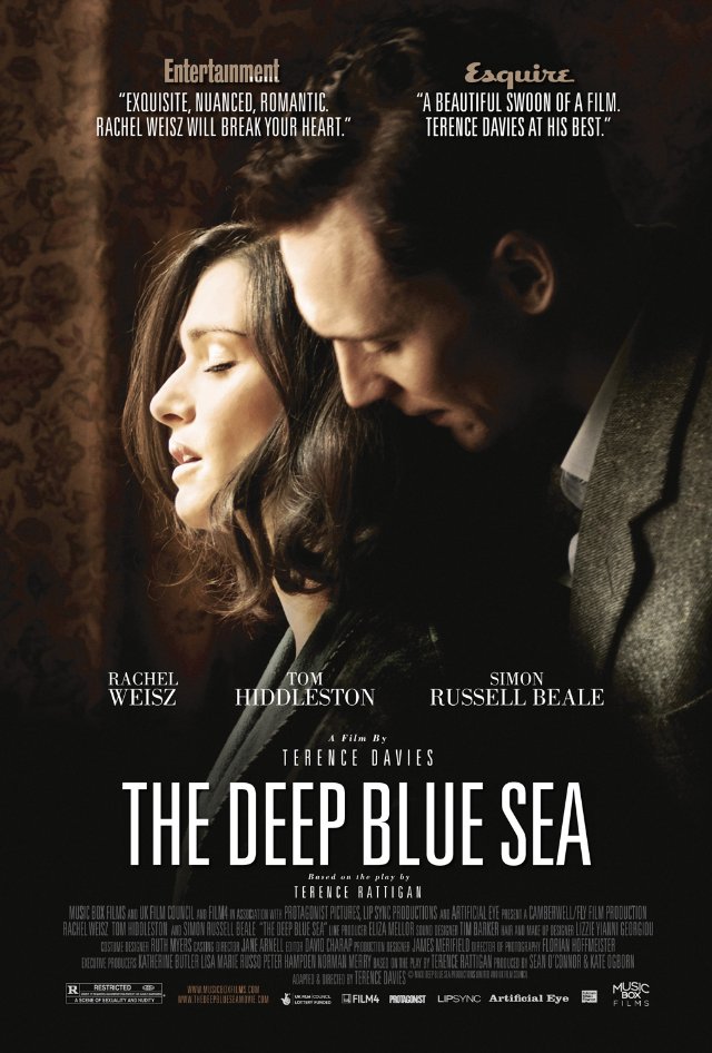 The Deep Blue Sea scènes de nu