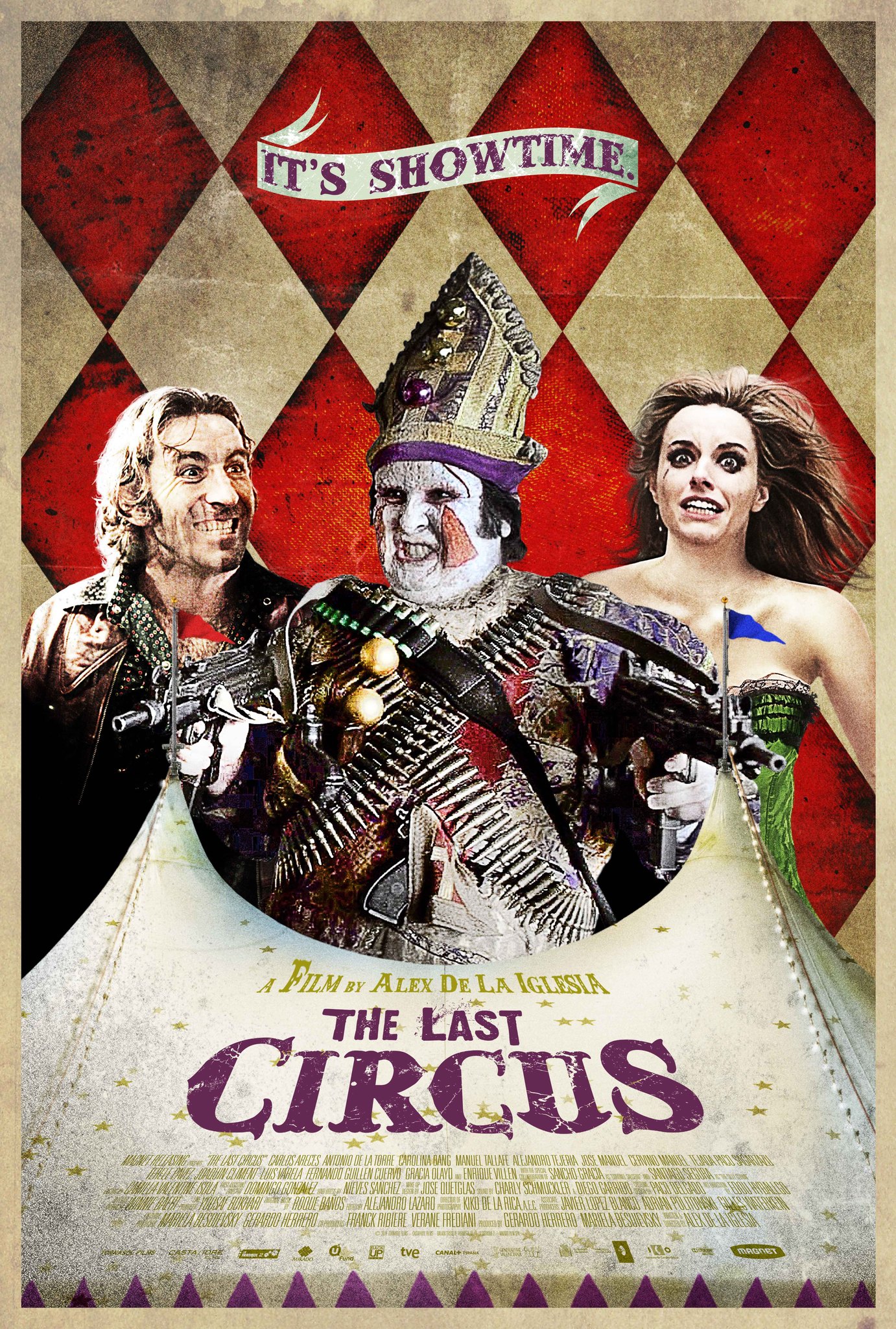 The Last Circus 2010 film scènes de nu