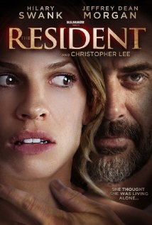 The Resident (2011) Scènes de Nu